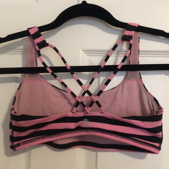 Sports bra - Picture 2 of 2